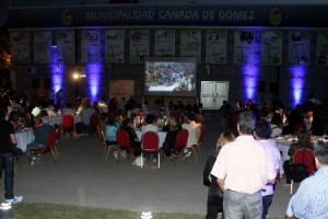 Clerici ajasajo a las instituciones.