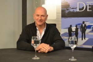 Gerardo-Pavicic.-300x200