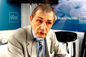 Carlos-Castellani-04-900x600