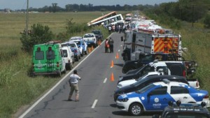 alan11.jpg_1305449671