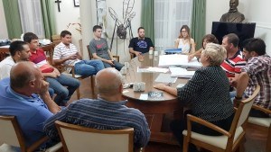 clerici-empresarios-