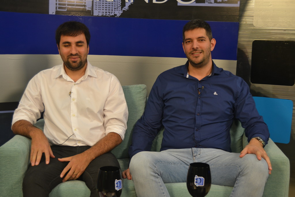 Jesus-Urquía-Armstrong-