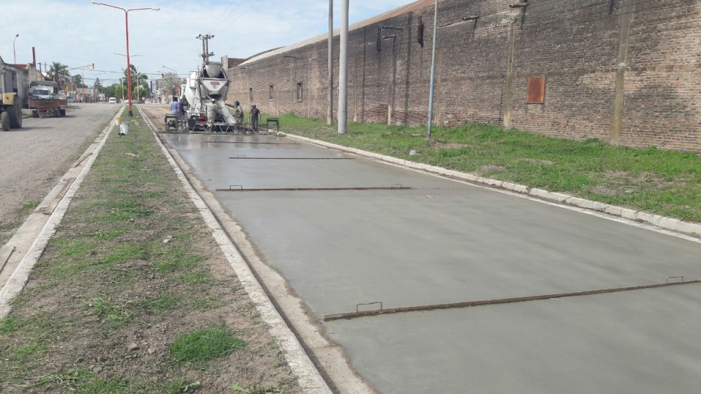 Pavimento calle Fischer