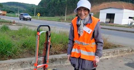 Mañana Emma Moronsini, una caminante de 91 años pasara por Armstrong.
