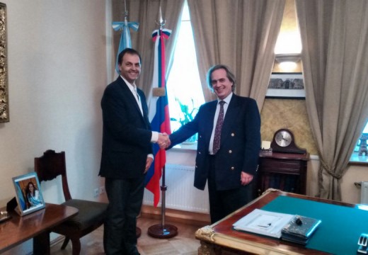 Encuentro del Senador Dr. Hugo Jesús Rasetto con el Embajador argentino en Rusia Dr. Pablo Tettamanti.