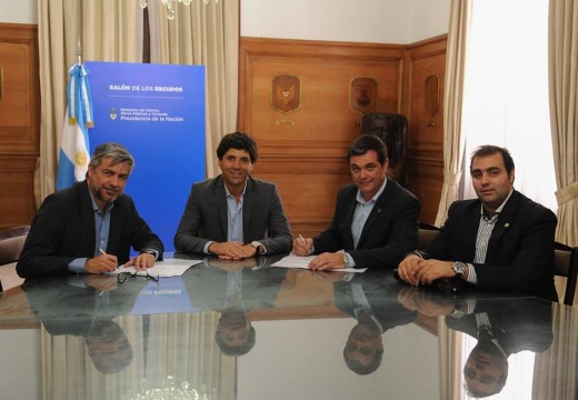 Las Rosas firmó un importante convenio de obra pública con la Nación.