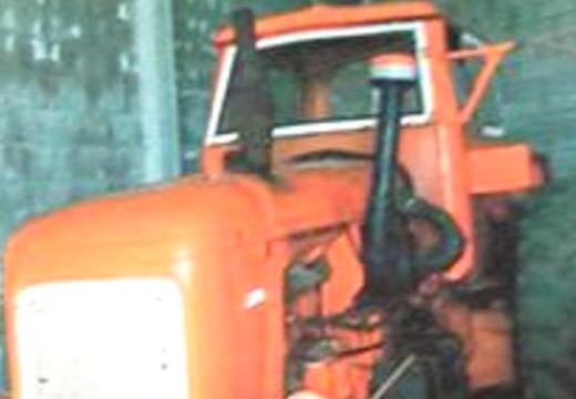Robaron un tractor y otros elementos de un campo jurisdicción Tortugas.