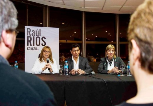 Alejandra Rodenas- Precandidata a Dip. Nacional apoyo a la Lista «Mística Las Parejas»