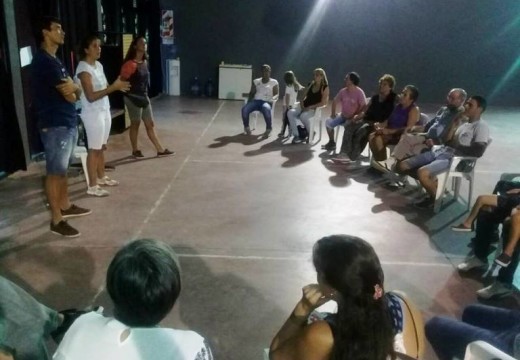 Se realizó la reunión informativa en el Club Defensores sobre la Escuela de Tenis Adaptado.