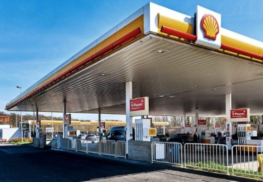 YPF y Shell aumentaron los precios de los combustibles.
