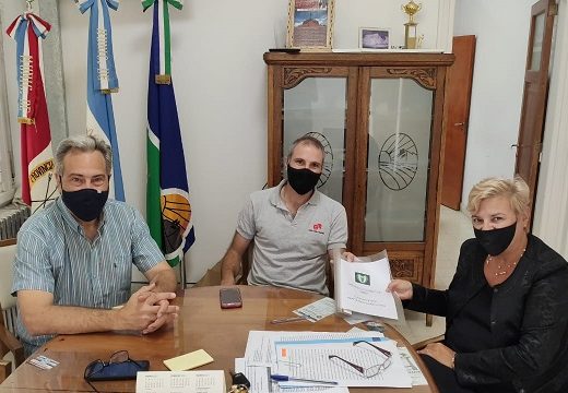 Cañada de Gómez. Reunión de la intendenta con autoridades del Club Sarmiento.