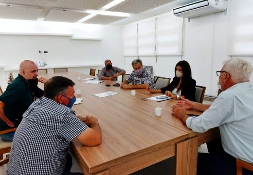 Cañada de Gómez. Reunión de autoridades municipales con prestadores de servicios al Agro.