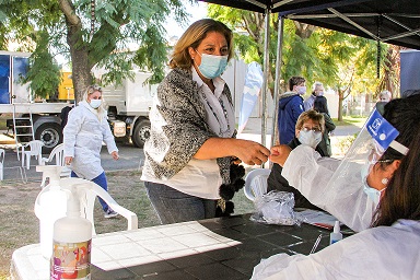 Martorano recorrió el hospital, el vacunatorio y el operativo Detectar en Cañada de Gómez.