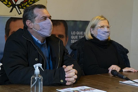 El intendente Verdecchia y Nélida Santilli mostraron su apoyo al precandidato a senador Maximiliano Pullaro.