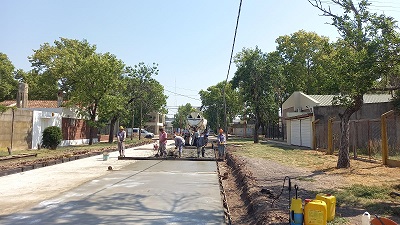 Cañada de Gómez. Municipio avanza con nuevos trabajos de pavimento.