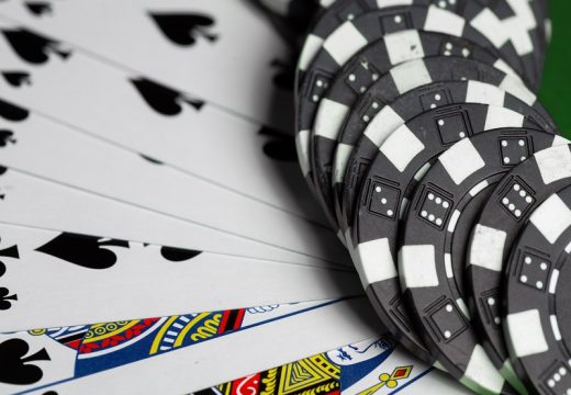 4 estrategias para vencer en el poker Texas Hold’em