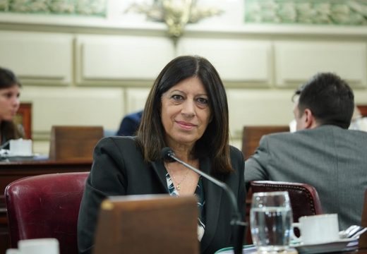 Clara García: «Vamos por 5 semanas con paros docentes porque Perotti no quiso detener el conflicto».