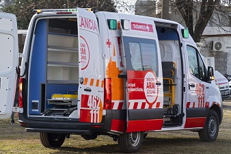 Nueva ambulancia para los armstronenses.