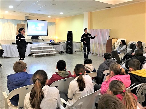 Energía para Educar: La EPE visitó escuelas de Cañada de Gómez, Bustinza y Villa Eloisa.