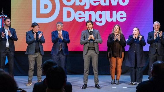 Pullaro anunció que se destinará $ 8.000 millones para prevenir y combatir el dengue.