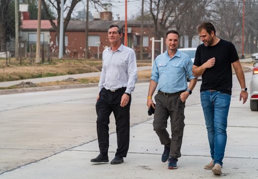 Armstrong. Visita del Ministro de Obras Públicas.