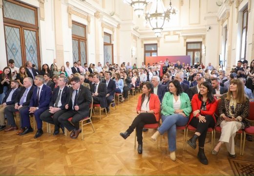 Programa 1000 Aulas: Educación puso en ejecución las primeras 250 aulas.