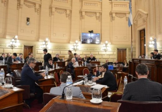 Reforma previsional: el Senado provincial dio la media sanción a minutos de iniciada la sesión.