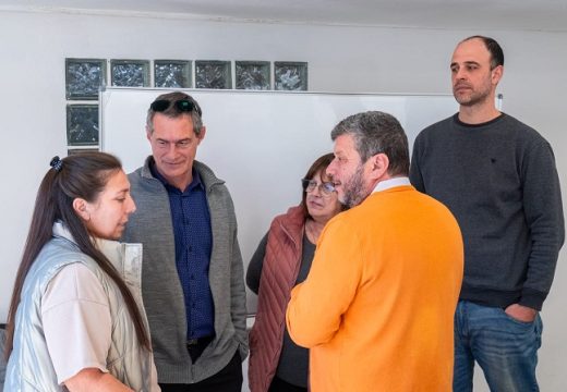 Armstrong. Se inició el curso de Promotores Gerontológicos.