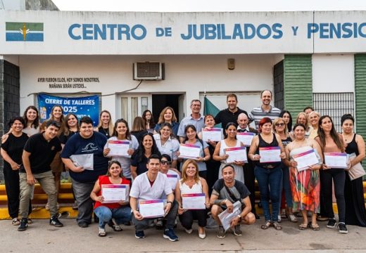 Armstrong. Culminó el curso de Promotores Gerontológicos.