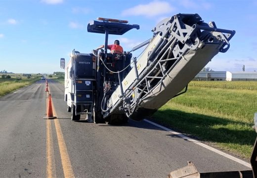 Vialidad Nacional realiza fresados de ahuellamientos sobre RN 178 en Villa Eloísa.