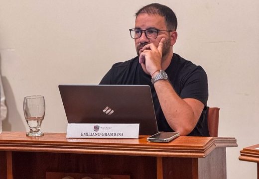 Concejo en Alerta: AMSAFE lleva sus reclamos al recinto y se debate el apoyo a los docentes.