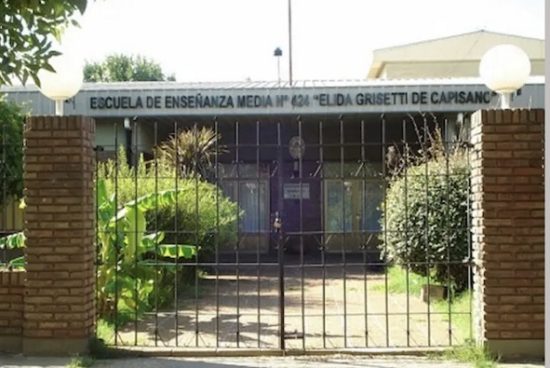 Identifican a menor por amenaza en escuela de Las Parejas.