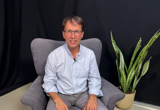 El Diputado Fabián Cejas visita «Deliberando»: Diálogo sobre Reforma Constitucional, Autonomía Municipal y Educación.