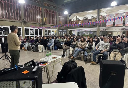 Capacitación clave en el Superior de Comercio N° 51: El Lic. Rubén Pavetto disertó sobre Neurociencias aplicadas a los Negocios.