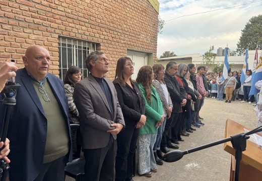 El Senador Verdecchia impulsó la concreción del aula laboratorio en la Escuela 263: «Invertimos para despertar la curiosidad de nuestros chicos»
