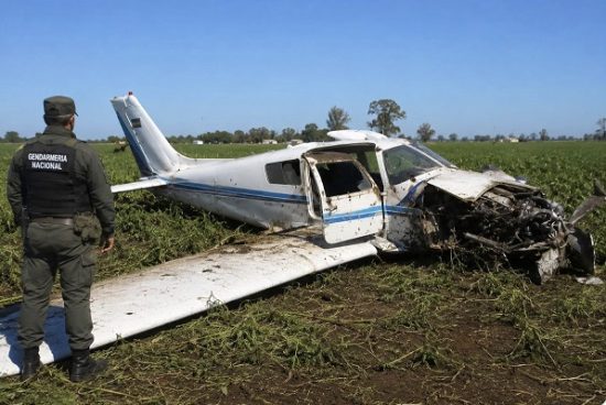 Alerta en la zona por un operativo antinarco: avión secuestrado y persecución en Villa Eloísa y Bustinza.