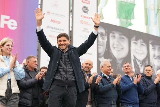 Pullaro pidió en Agroactiva que Nación baje las retenciones y la tasa de interés para “producir más y generar trabajo”