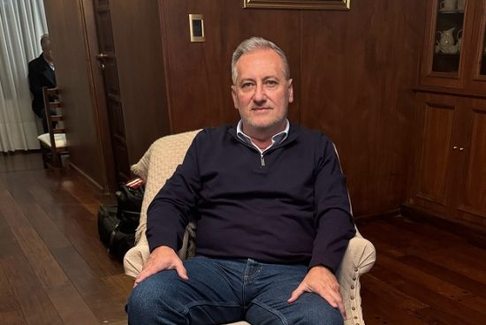 El Senador Marcelo Lewandowski pasa por «Deliberando» para analizar la realidad regional y provincial.
