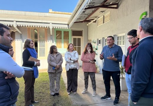 Verdecchia participó de la firma de un convenio para una obra histórica de APID.