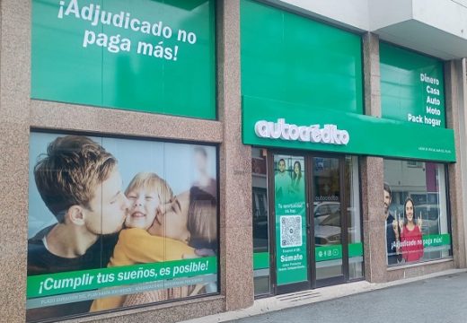 Autocrédito celebra sus 40 años y acelera su expansión con nuevas Agencias Oficiales en Santa Fe.