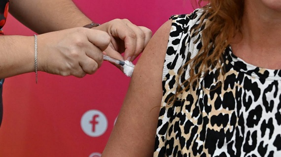 Campaña antigripal: la Provincia de Santa Fe ya vacunó a más de 430.000 personas.