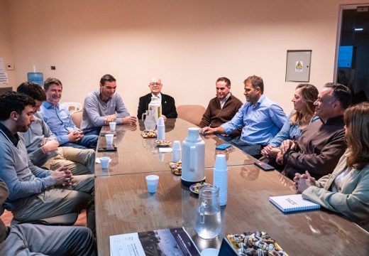 Alianza clave para la industria: La Fundación Tecnológica Armstrong se presentó ante CAFMA.