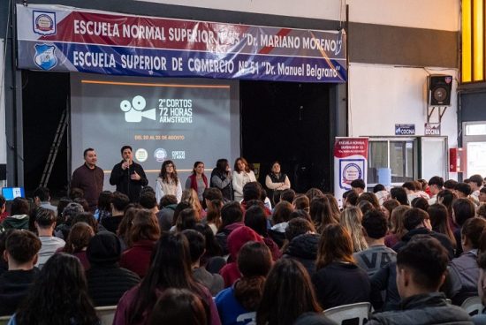 Armstrong en pantalla de cine: Los jóvenes de la ciudad vuelven a producir sus propios cortometrajes en «Cortos 72 hs.»