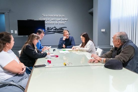 Municipalidad de Armstrong: se realizó la apertura de sobres de la Licitación N° 12/2026 para mármoles de nichos.