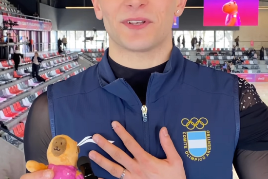 Orgullo armstronense: Donato Mastroianni brilló en Rosario, emocionó a todos y aseguró: «Pude patinar con el corazón y el alma».